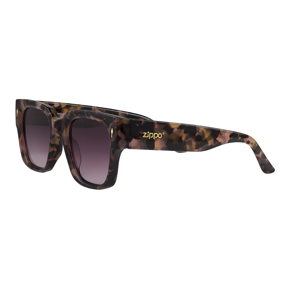 Sonnenbrille mit breitem Rahmen und eckigen Gläsern