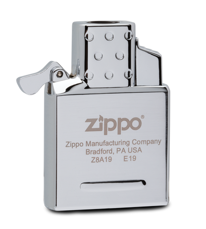Zippo Einzelbrenner Butangaseinsatz Frontansicht ¾ Winkel