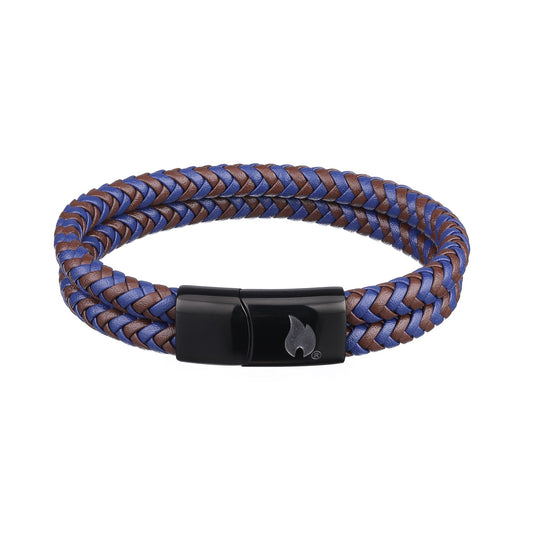 Zippo Lederarmband Frontansicht braun blau geflochten mit schwarzem Edelstahlverschluss und Zippo Flamme drauf